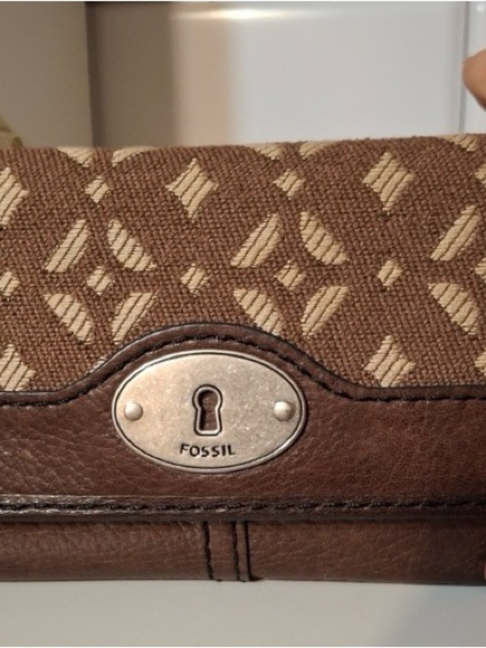 Fossil Brown Emory Leather Trifold Wallet Excellent Condition